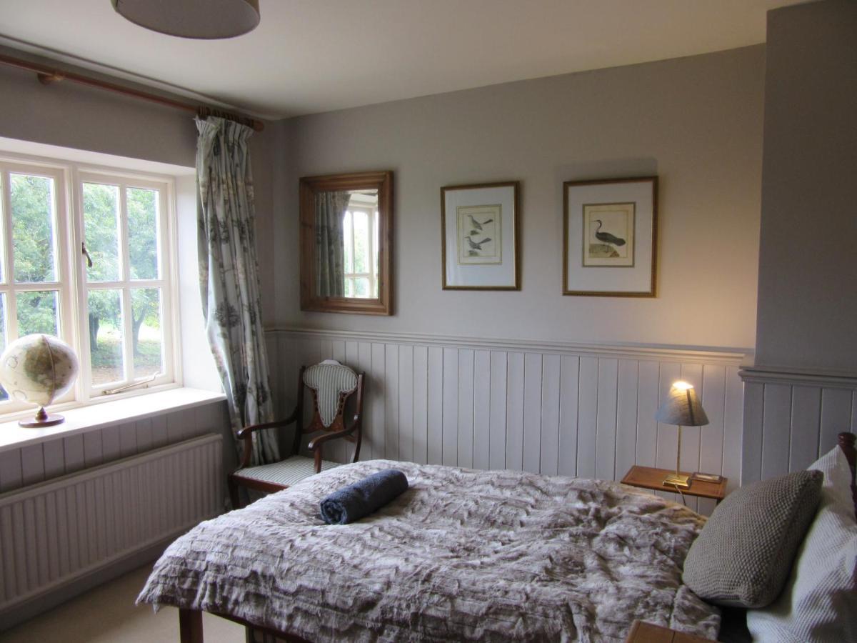Weston Hill Farm Panzió Moreton Pinkney Kültér fotó